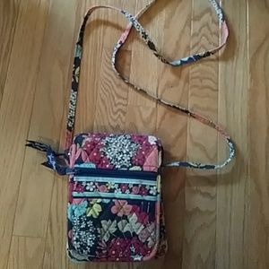 Vera Bradley small crossover pocketbook